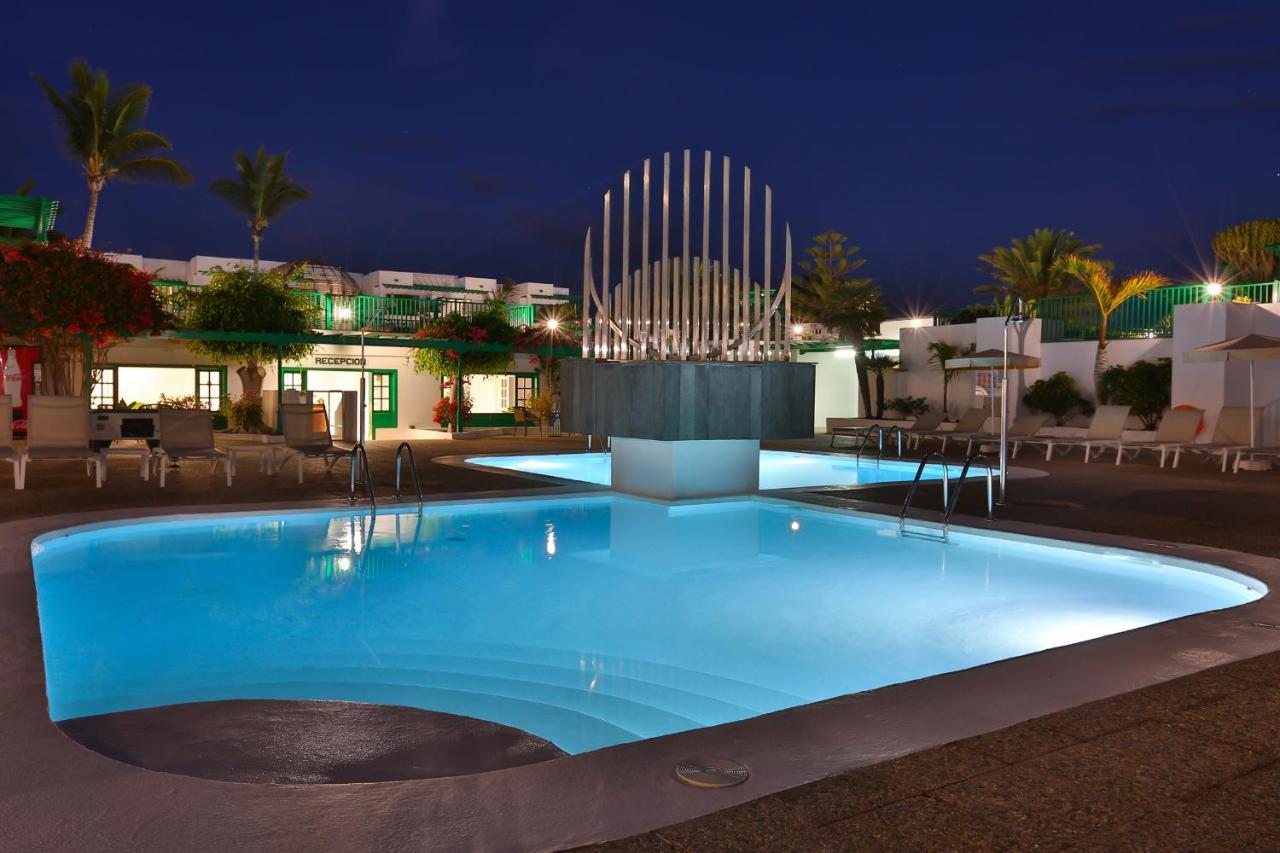 Nazaret Apartments Costa Teguise Bagian luar foto
