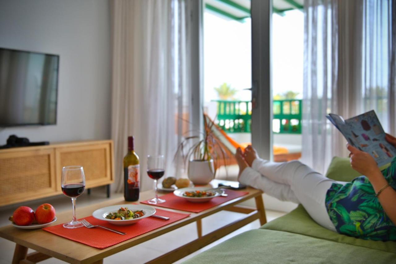 Nazaret Apartments Costa Teguise Bagian luar foto