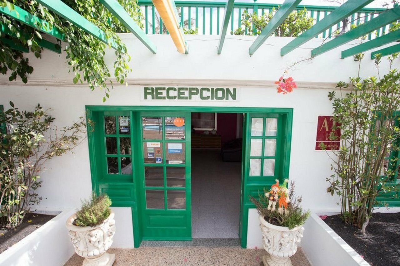 Nazaret Apartments Costa Teguise Bagian luar foto